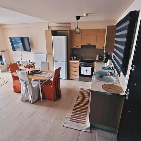 Apartman Alia Beachfront Penthouse With Sea View Lefkandí