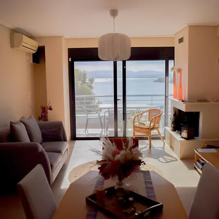 شقة Alia Beachfront Penthouse With Sea View ليفكاندي شالكيداس