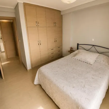 Alia Beachfront Penthouse With Sea View شقة ليفكاندي شالكيداس